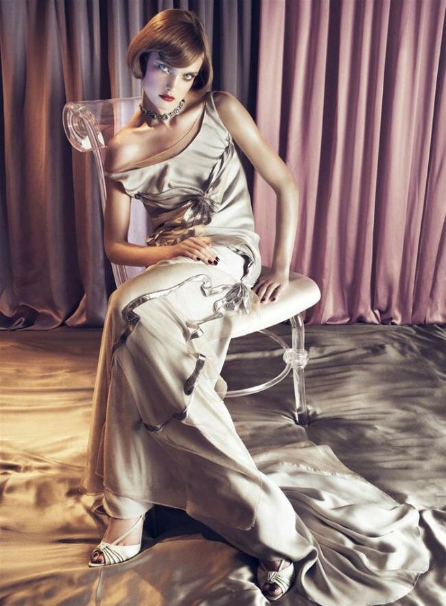   (Natalia Vodianova)   Vogue Italy 