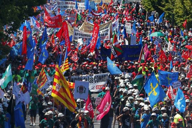 Демонстрация испанских шахтеров- ранено 76 человек
