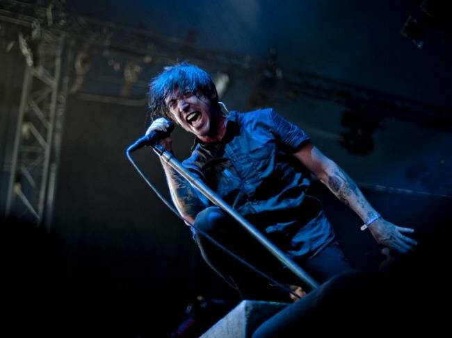 Бенджамин Ковалевич и канадская рок-группа Billy Talent.