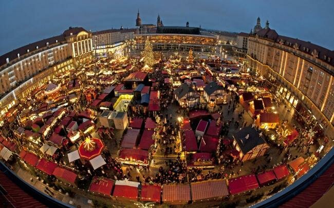 В Германии открылись рождественские рынки 2012
