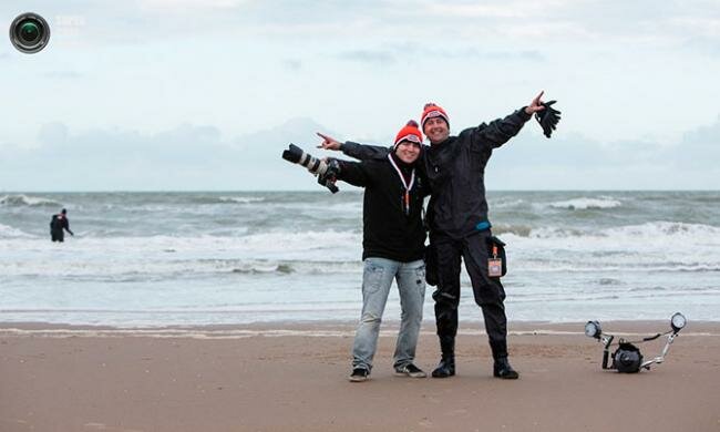 В Нидерландах состоялось «посленовогоднее» купание Unox Nieuwjaarsduik