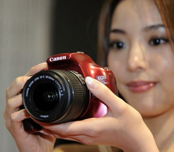Премьера Canon EOS Kiss X-50